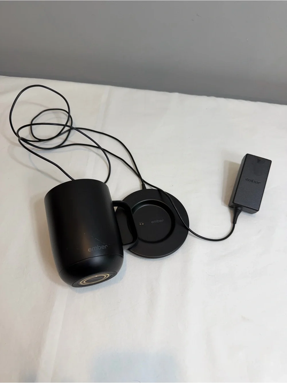 Emberll Bluetooth smart mug in black